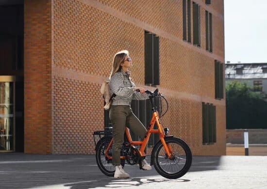Descubre estas bicicletas eléctricas urbanas ideales para mujer