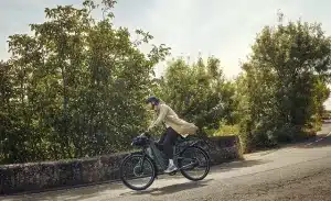 ebike riese muller por la calle