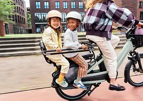 breeze urban arrow con niños