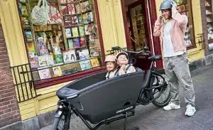 urban arrow family con niños